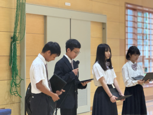 新年度中学校集会 (6).png